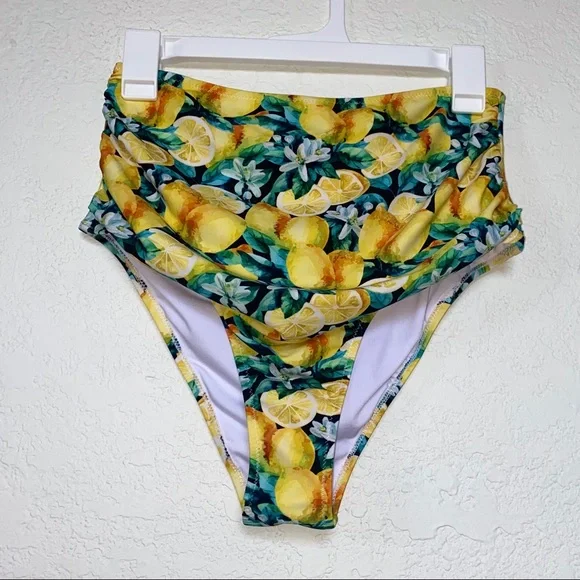 Lemon pattern high waisted shirred bikini bottoms - Picture 5 of 5